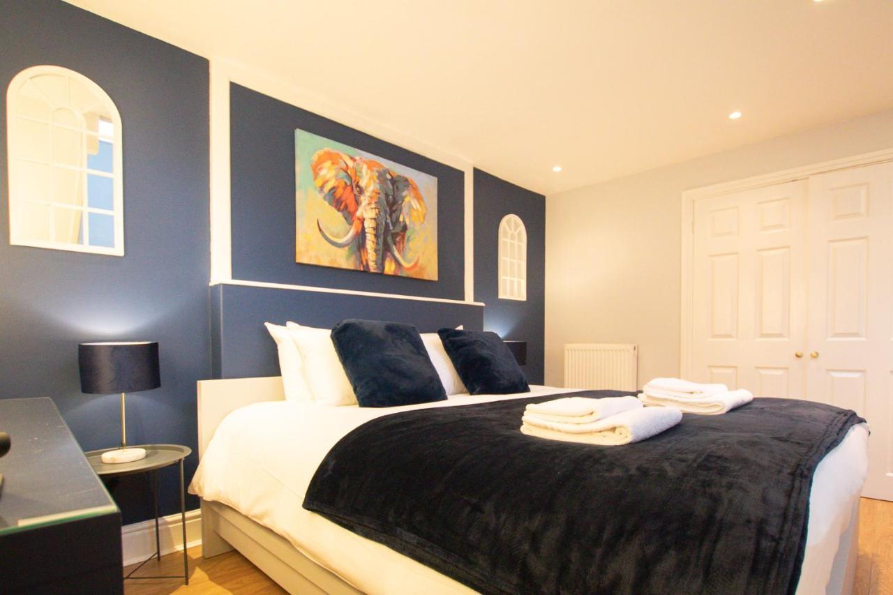 Lord Street - 2 Beautiful Apartments - Sleep Up To 14 Guests - By Rework Accommodation 체스터 외부 사진